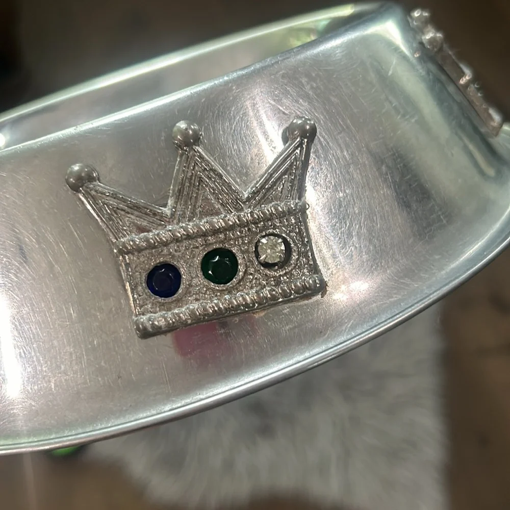 Princess dog bowl